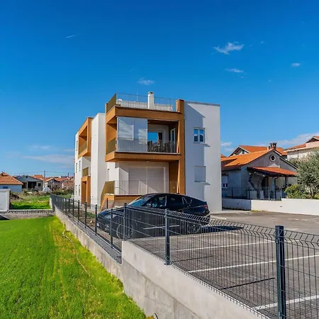 דירה La E Bella זאדאר