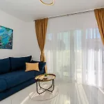 Apartman La E Bella *