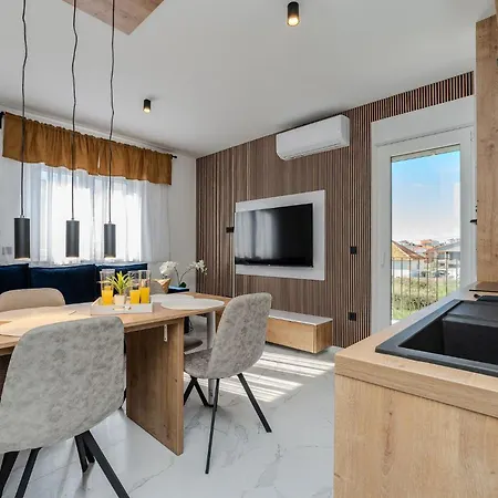 Apartamento La E Bella Zadar