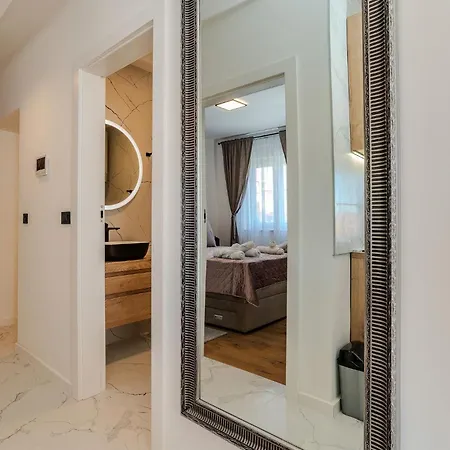Apartamento La E Bella Zadar