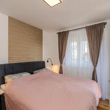 Apartamento La E Bella Zadar