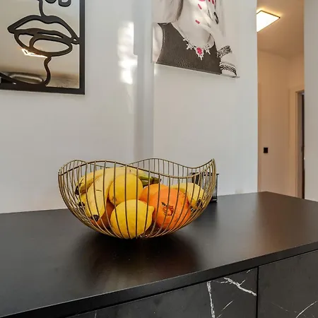 Apartamento La E Bella