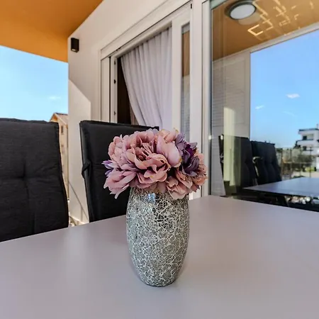 Apartamento La E Bella *